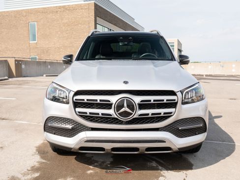 Used 2021 Mercedes-Benz GLS 450 4MATIC image 2