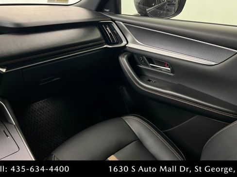 Certified 2025 MAZDA CX-90 3.3 Turbo w/ Premium Plus Pkg AWD/4WD image 10
