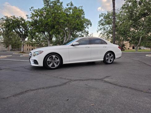 Used 2020 Mercedes-Benz E 350 Sedan w/ Parking Assistance Package image 19