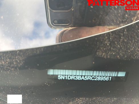 Used 2024 Nissan Pathfinder SV FWD image 22