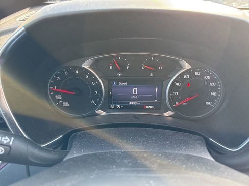 Used 2022 Chevrolet Equinox LT image 10