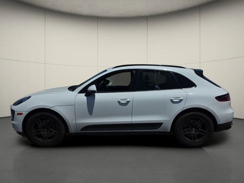 Used 2018 Porsche Macan AWD/4WD image 5