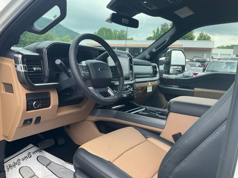 New 2026 Ford F350 Lariat w/ Lariat Premium Package AWD/4WD image 15