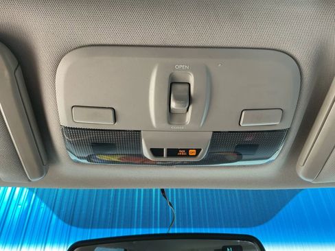 Used 2006 Subaru Outback 3.0R L.L. Bean image 33