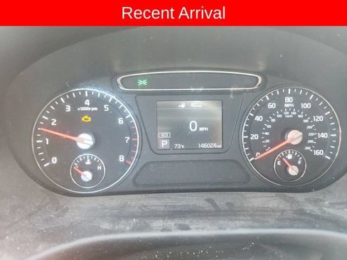 Used 2020 Kia Sorento LX AWD/4WD image 13