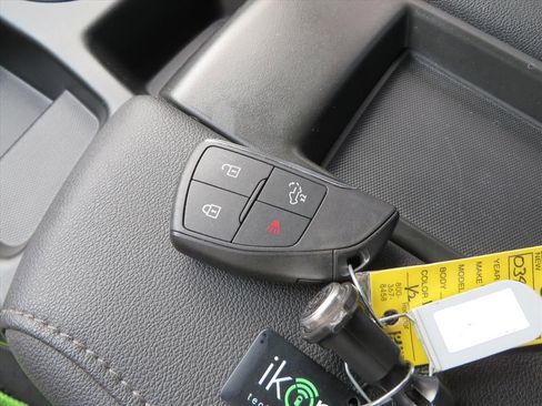 Used 2026 GMC Sierra 1500 Pro w/ Pro Value Package image 29