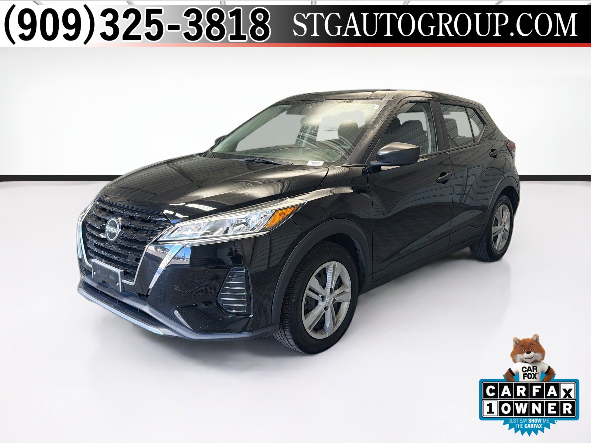 Used 2024 Nissan Kicks S FWD image 1