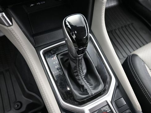 Used 2019 Subaru Forester Limited w/ Popular Package #3 image 19