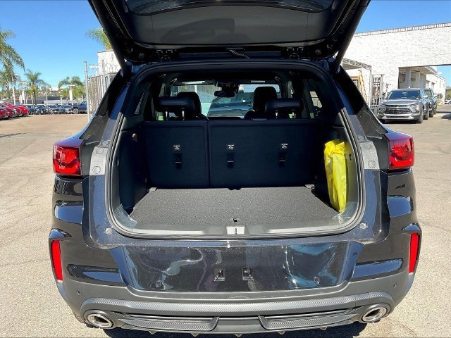 New 2026 Chevrolet TrailBlazer RS w/ Convenience Package FWD image 17