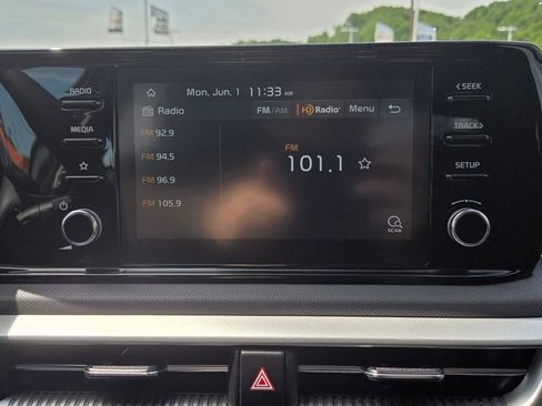 Used 2021 Kia K5 LXS FWD image 30