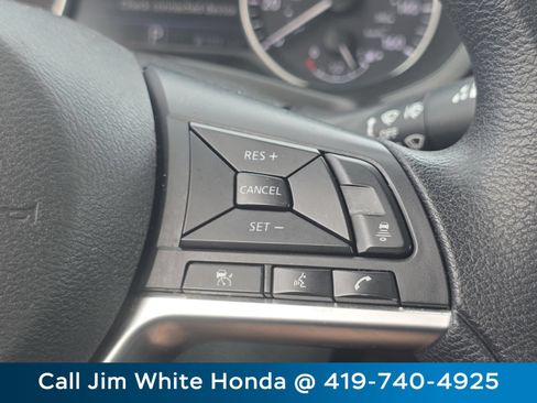 Used 2023 Nissan Sentra SV FWD image 30