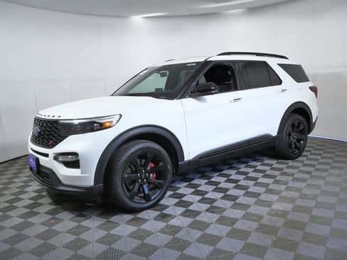 Certified 2023 Ford Explorer ST w/ Equipment Group 401A AWD/4WD image 5