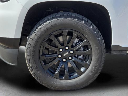 Used 2022 GMC Canyon Elevation w/ Trailering Package AWD/4WD image 9