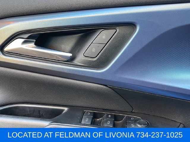 Used 2024 Chevrolet Equinox EV LT w/ LPO, Blackout Package FWD image 18