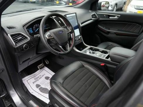 Used 2024 Ford Edge ST-Line image 8