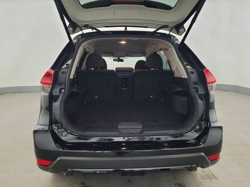 Used 2018 Nissan Rogue SV w/ Premium Package AWD/4WD image 29