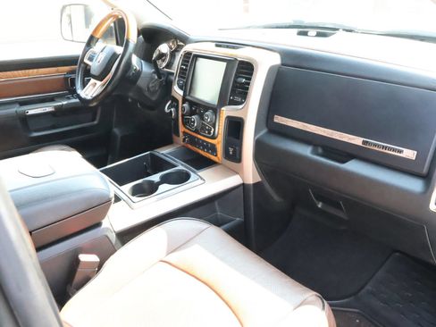 Used 2014 RAM 3500 Laramie Longhorn w/ Convenience Group AWD/4WD image 51