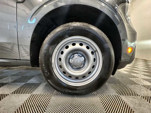 New 2025 Ford Maverick XL image 17