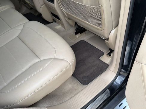 Used 2015 Mercedes-Benz ML 350 4MATIC image 75