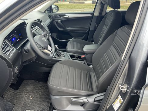 Used 2023 Volkswagen Tiguan S image 16