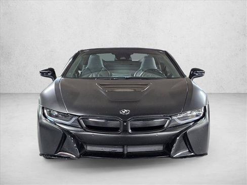 Used 2019 BMW i8 Roadster AWD/4WD image 2