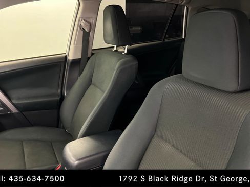 Used 2018 Toyota RAV4 LE w/ All Weather Liner Package image 16