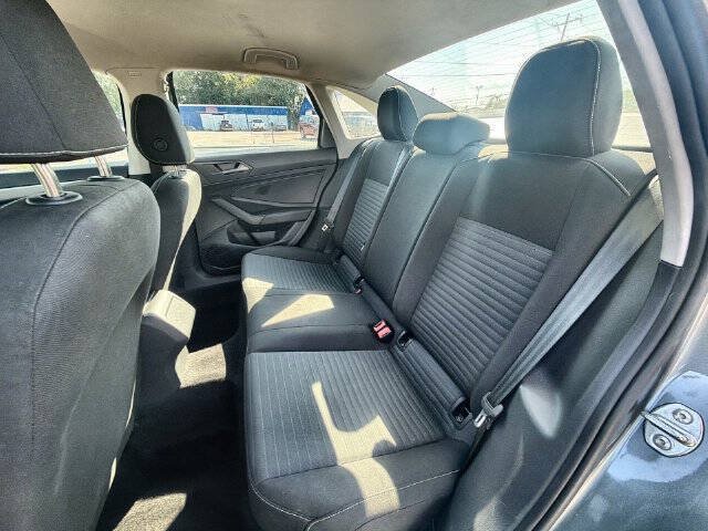 Used 2024 Volkswagen Jetta S FWD image 23
