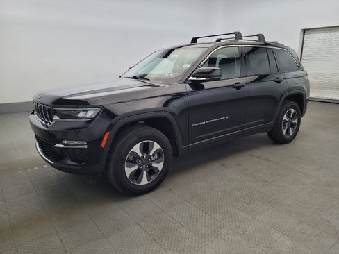 Used 2022 Jeep Grand Cherokee Limited 4xe AWD/4WD image 2