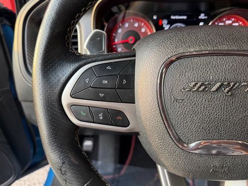 Used 2022 Dodge Charger SRT Hellcat w/ Carbon/Suede Interior Package RWD image 21