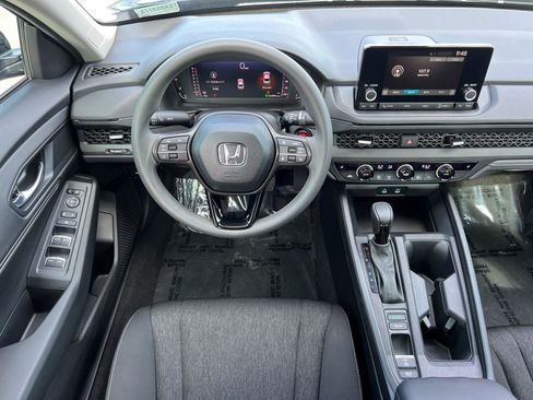 Used 2025 Honda Accord SE image 22
