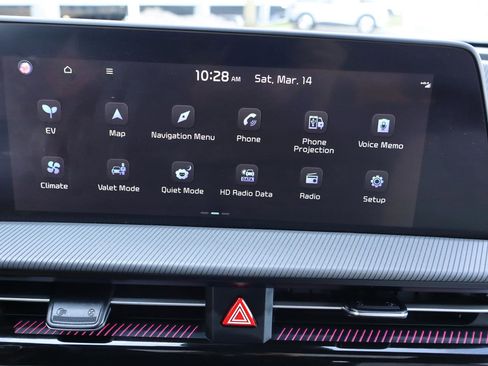 Certified 2022 Kia EV6 GT-Line w/ GT-Line White Seat Package image 20