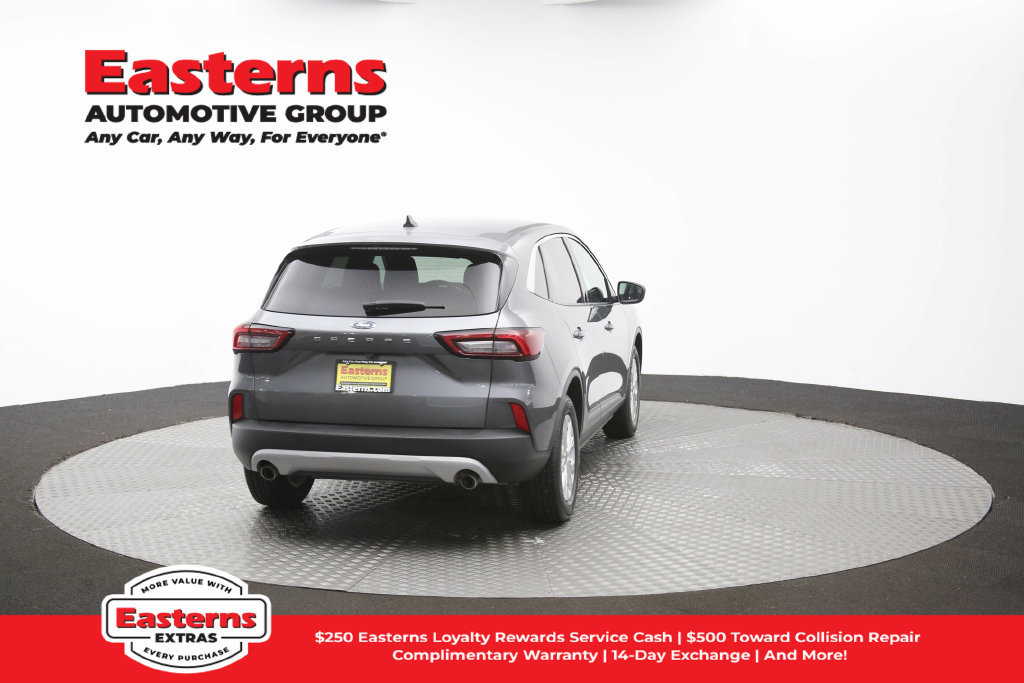 Used 2024 Ford Escape Active FWD image 39