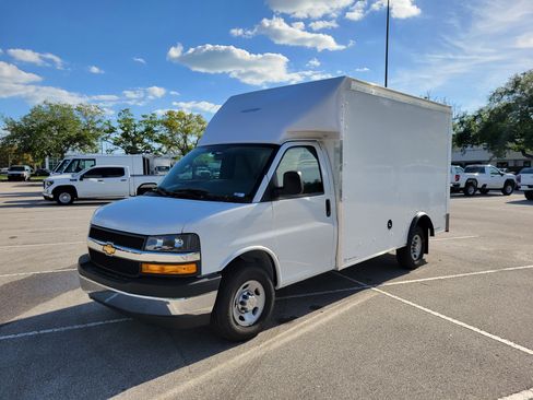 New 2025 Chevrolet Express 3500 w/ Power Convenience Package RWD image 8