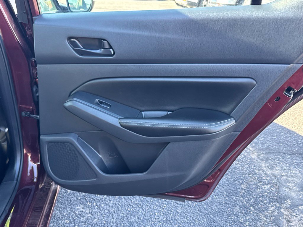Used 2025 Nissan Altima 2.5 SV FWD image 20