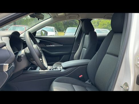 New 2025 MAZDA CX-30 AWD 2.5 S image 8