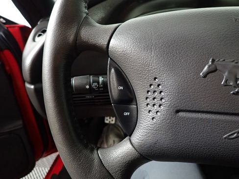 Used 2003 Ford Mustang Mach 1 RWD image 22