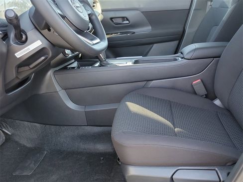 New 2026 Nissan Kicks S image 13