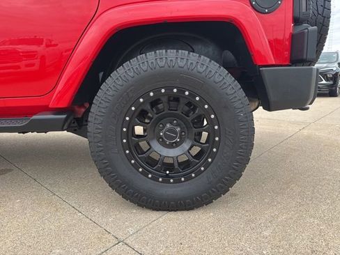 Used 2016 Jeep Wrangler Unlimited Sport AWD/4WD image 11