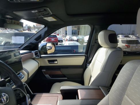 Used 2022 Toyota Tundra 1794 Edition w/ Advanced Package image 17