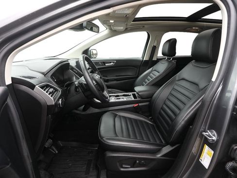 Used 2023 Ford Edge SEL w/ Convenience Package image 3