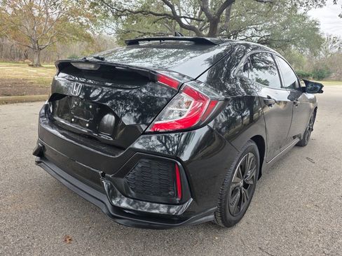 Used 2019 Honda Civic EX image 4