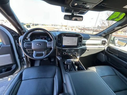 Used 2024 Ford F150 Lariat image 12