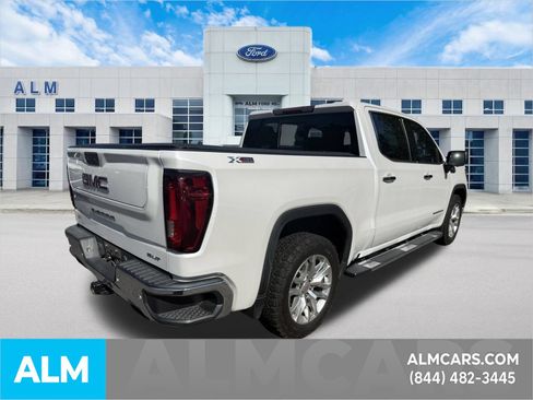 Used 2021 GMC Sierra 1500 SLT w/ SLT Premium Plus Package AWD/4WD image 9