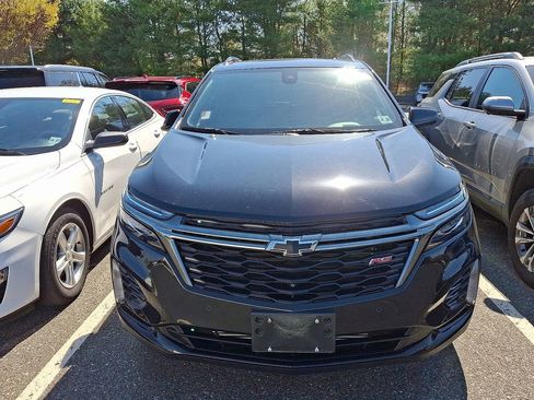 Certified 2023 Chevrolet Equinox RS image 2