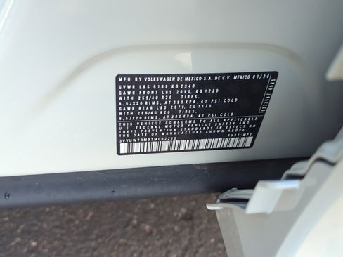 New 2026 Volkswagen Tiguan SEL R-Line image 24