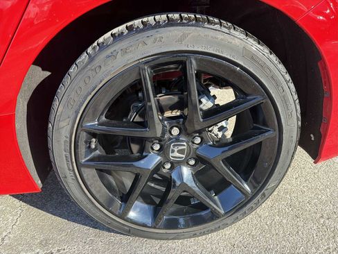 Used 2023 Honda Civic Sport image 19