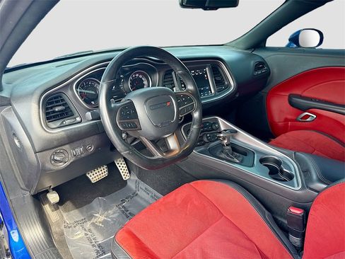 Used 2020 Dodge Challenger R/T Scat Pack image 9