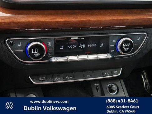 Used 2023 Audi Q5 2.0T Premium w/ Convenience Package AWD/4WD image 19