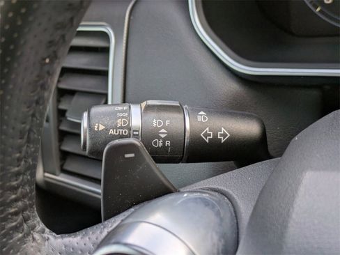 Used 2016 Land Rover Range Rover Sport Supercharged image 37