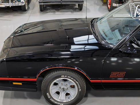 Used 1988 Chevrolet Monte Carlo SS image 18